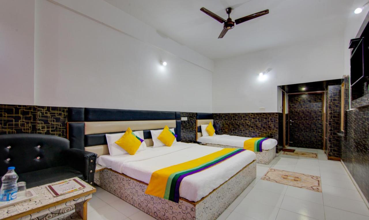 Itsy Hotels Satya Shree คาตรา ภายนอก รูปภาพ