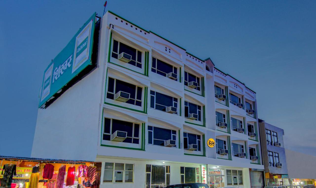 Itsy Hotels Satya Shree คาตรา ภายนอก รูปภาพ