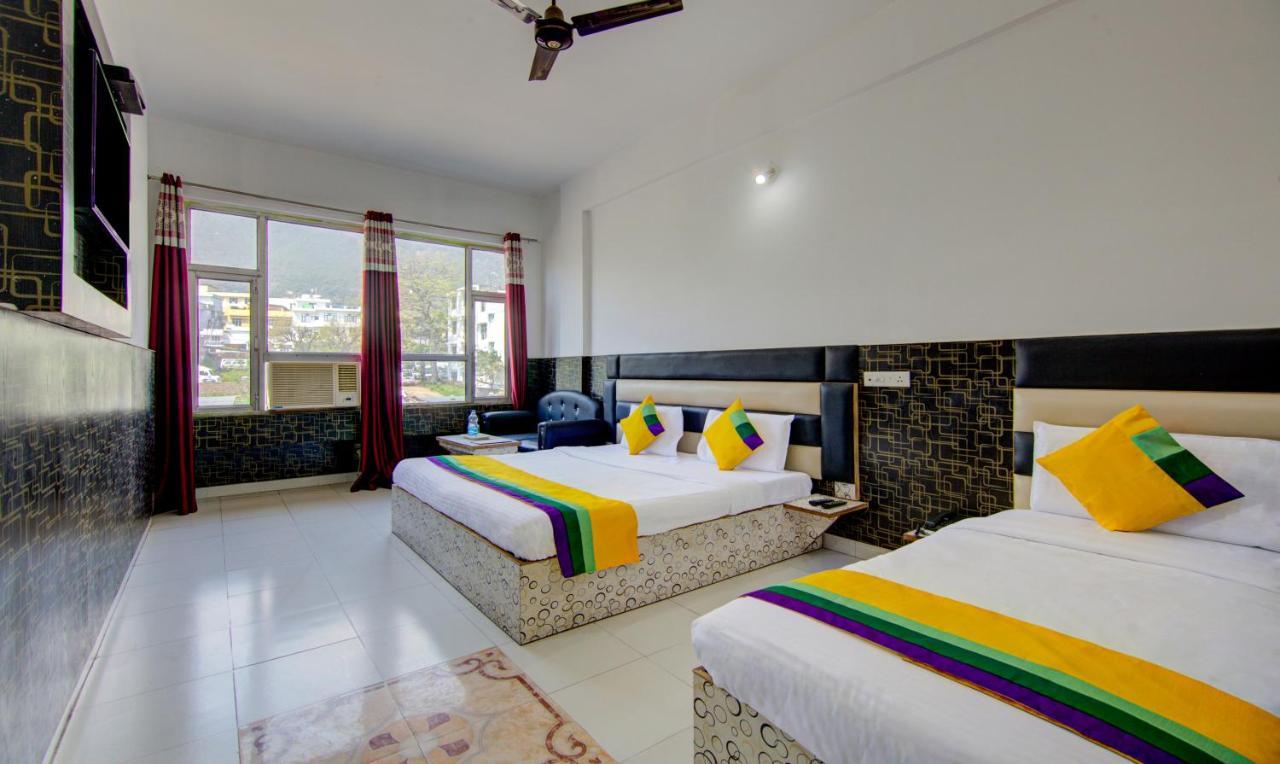 Itsy Hotels Satya Shree คาตรา ภายนอก รูปภาพ
